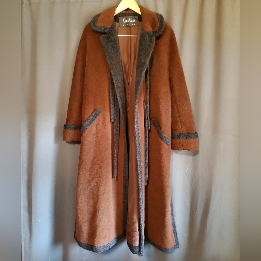Neiman Marcus Bisang Agnona Alpaca Long Brown Coat Size 8P